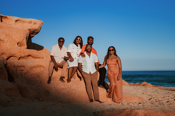 250207_Atekwana_Family_Photoshoot_032