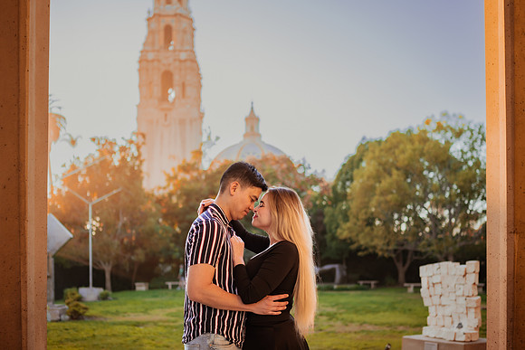 241206_Lena_And_Richard_Engagement_Balboa_007