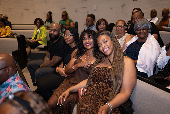250830_Christina_and_Mario_300