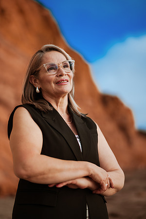 250908_edith_headshots_torrey_pines_006