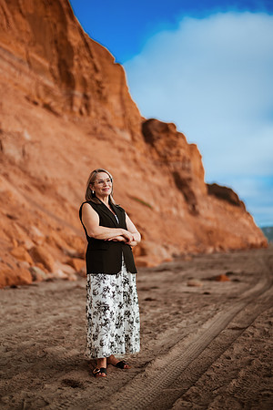 250908_edith_headshots_torrey_pines_007