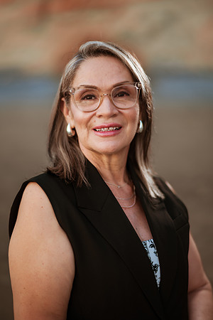 250908_edith_headshots_torrey_pines_044