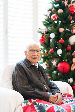 251127_Mah_Christmas_Card_014