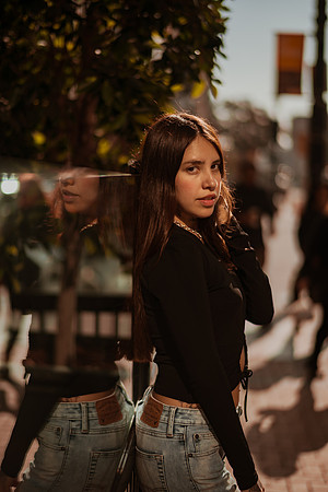 251214_tania_SD_Downtown_Photoshoot_016