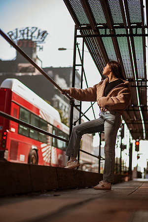 251214_tania_SD_Downtown_Photoshoot_029