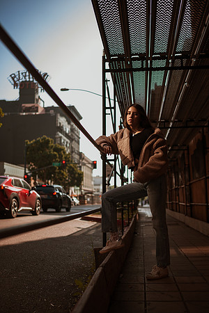 251214_tania_SD_Downtown_Photoshoot_035
