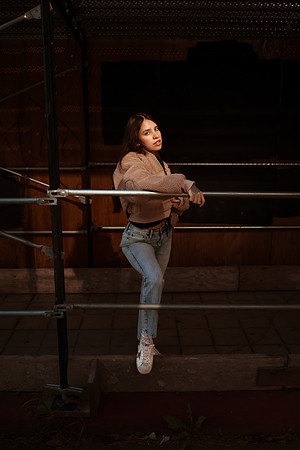 251214_tania_SD_Downtown_Photoshoot_044