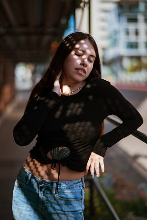 251214_tania_SD_Downtown_Photoshoot_061
