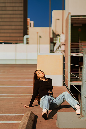 251214_tania_SD_Downtown_Photoshoot_077