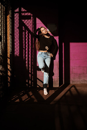 251214_tania_SD_Downtown_Photoshoot_108