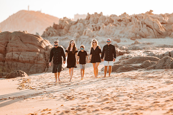 241230_Norris_Family_photoshoot_073