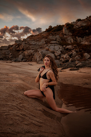 231213_Mell_Robledo_Winter_Beach_Photoshoot_223