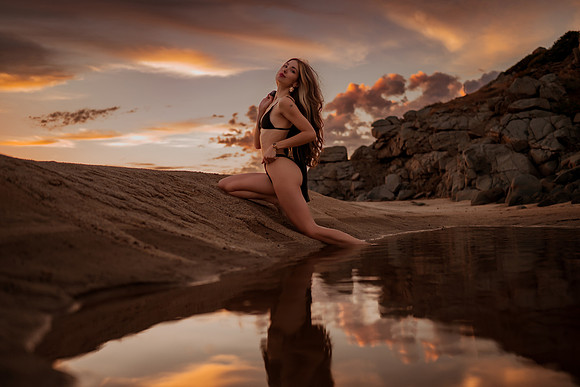 231213_Mell_Robledo_Winter_Beach_Photoshoot_218