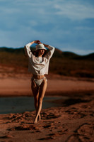 231213_Mell_Robledo_Winter_Beach_Photoshoot_010