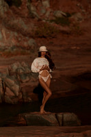 231213_Mell_Robledo_Winter_Beach_Photoshoot_016