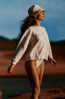 231213_Mell_Robledo_Winter_Beach_Photoshoot_015