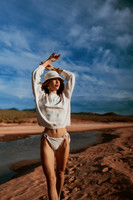 231213_Mell_Robledo_Winter_Beach_Photoshoot_007