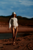 231213_Mell_Robledo_Winter_Beach_Photoshoot_012