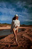 231213_Mell_Robledo_Winter_Beach_Photoshoot_003