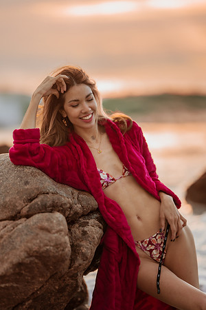 231213_Mell_Robledo_Winter_Beach_Photoshoot_110