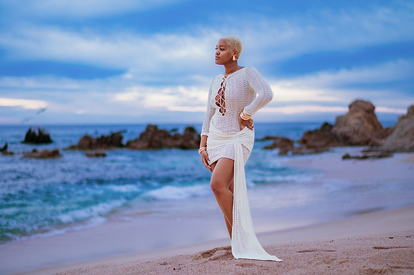 240210_Sukari_Photoshoot_Beach_and_Art_District_001