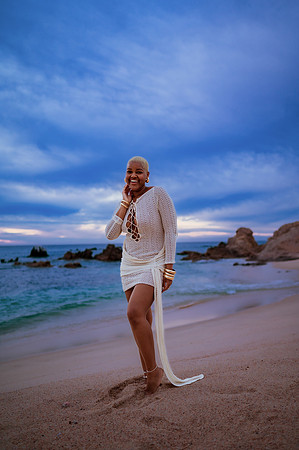 240210_Sukari_Photoshoot_Beach_and_Art_District_008