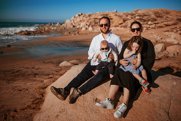 241230_Livingstones_Family_photoshoot_074