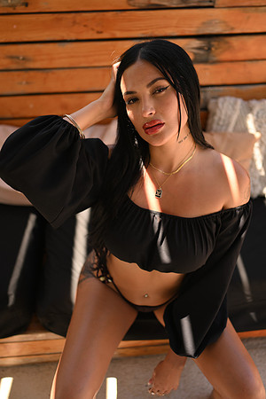 260512_Milena_raws_390