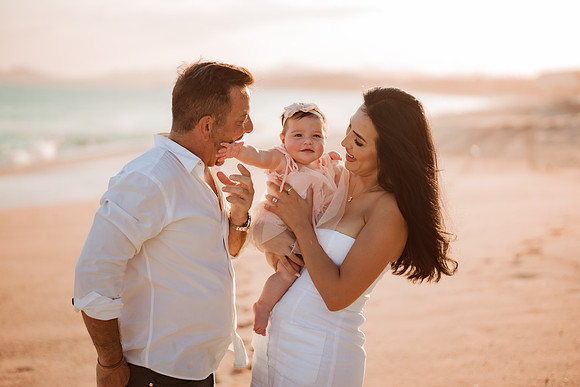 240924_Victorias_6MO_Shoot_116