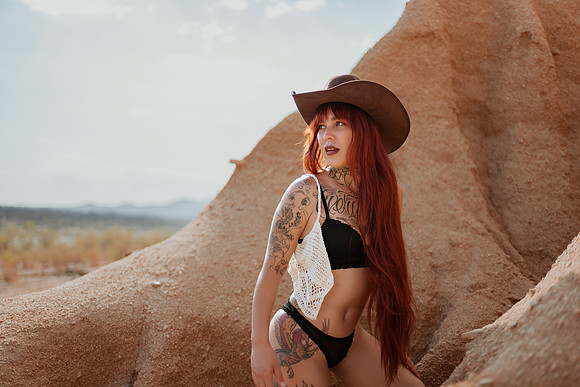 260615_Ixza_Torres_desert_Photoshoot_024