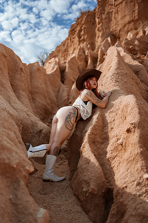 260615_Ixza_Torres_desert_Photoshoot_031