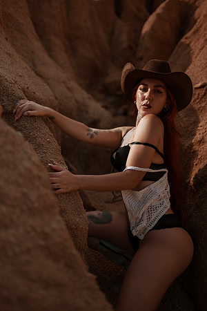 260615_Ixza_Torres_desert_Photoshoot_039