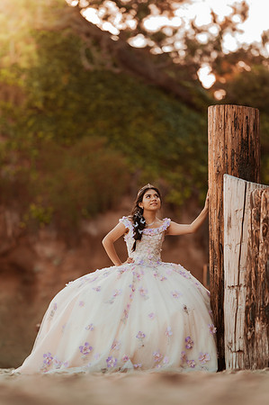230506_Daphney_XV_Photoshoot_108