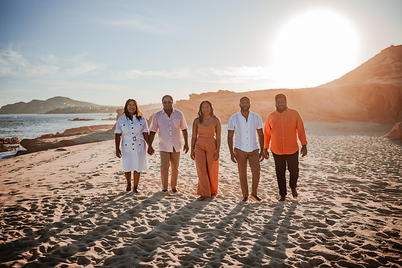 250207_Atekwana_Family_Photoshoot_009