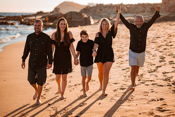 241230_Norris_Family_photoshoot_090