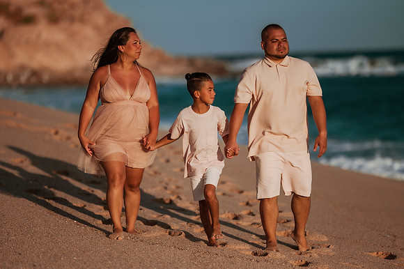 230802_Fregoso_Family_Cabo_Photoshoot_033