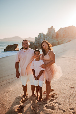 230802_Fregoso_Family_Cabo_Photoshoot_044
