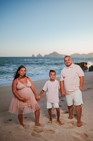 230802_Fregoso_Family_Cabo_Photoshoot_105