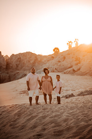 230802_Fregoso_Family_Cabo_Photoshoot_137