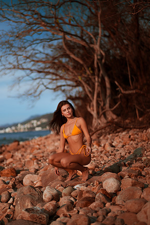 250324_Dakota_Vallarta_Photoshoot_016