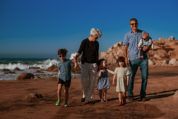 241230_Livingstones_Family_photoshoot_121