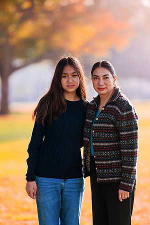 241208_Mahs_Christmas_Family_Balboa_Park_041