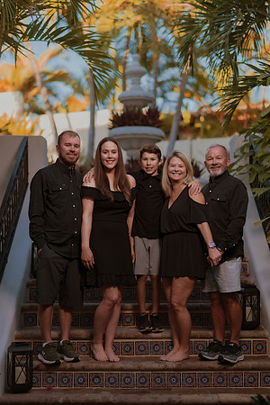 241230_Norris_Family_photoshoot_049