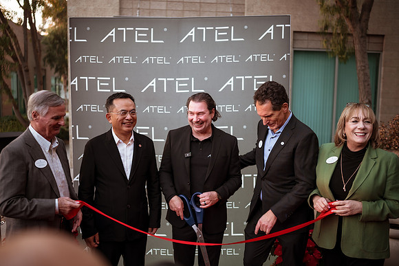 241205_Atel_20th_Anniversary_Open_House_487