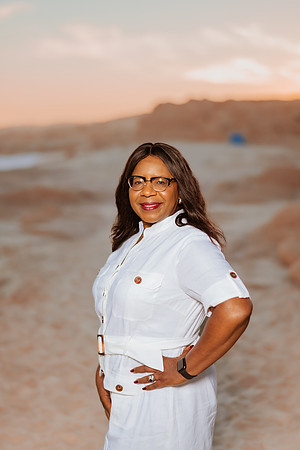 250207_Atekwana_Family_Photoshoot_177