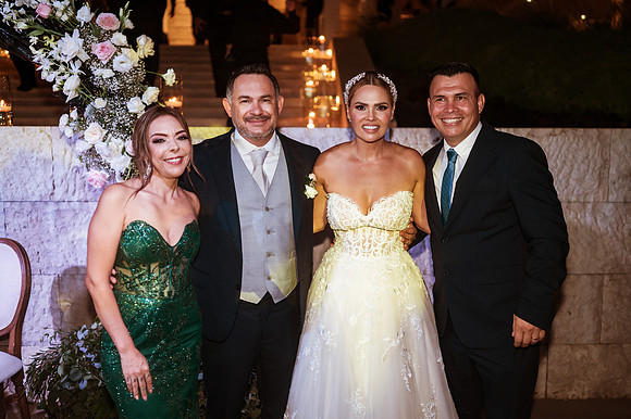 Blanca y Giovanni Boda Costa Baja