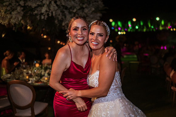 Blanca y Giovanni Boda Costa Baja