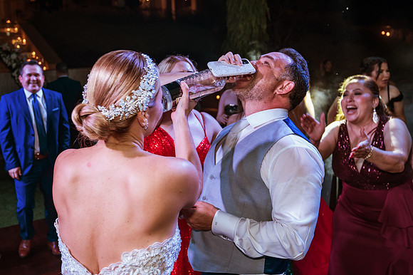 Blanca y Giovanni Boda Costa Baja