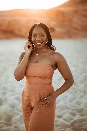 250207_Atekwana_Family_Photoshoot_085