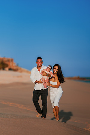 240924_Victorias_6MO_Shoot_121